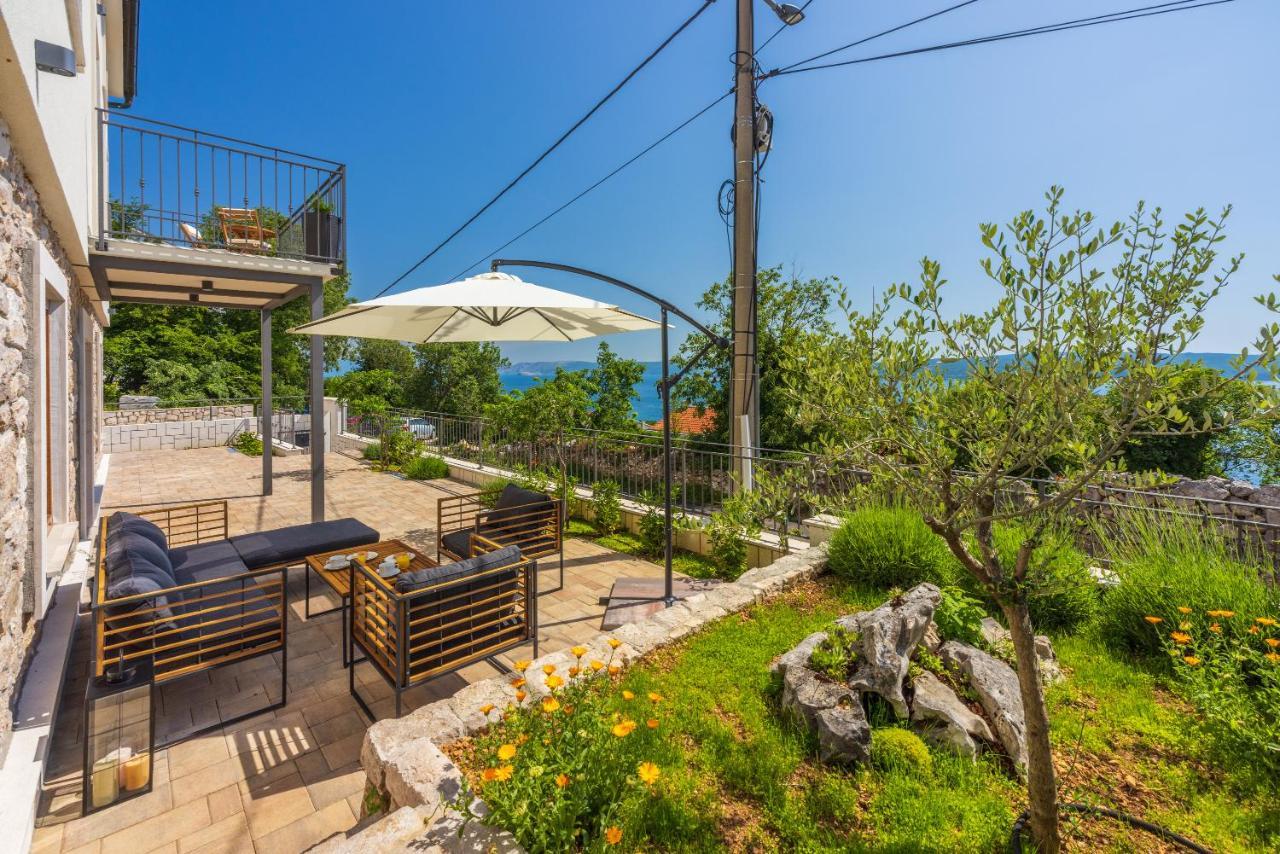 Villa Antani With Heated Pool, Sauna & Jacuzzi ซริกเวนิซา ภายนอก รูปภาพ